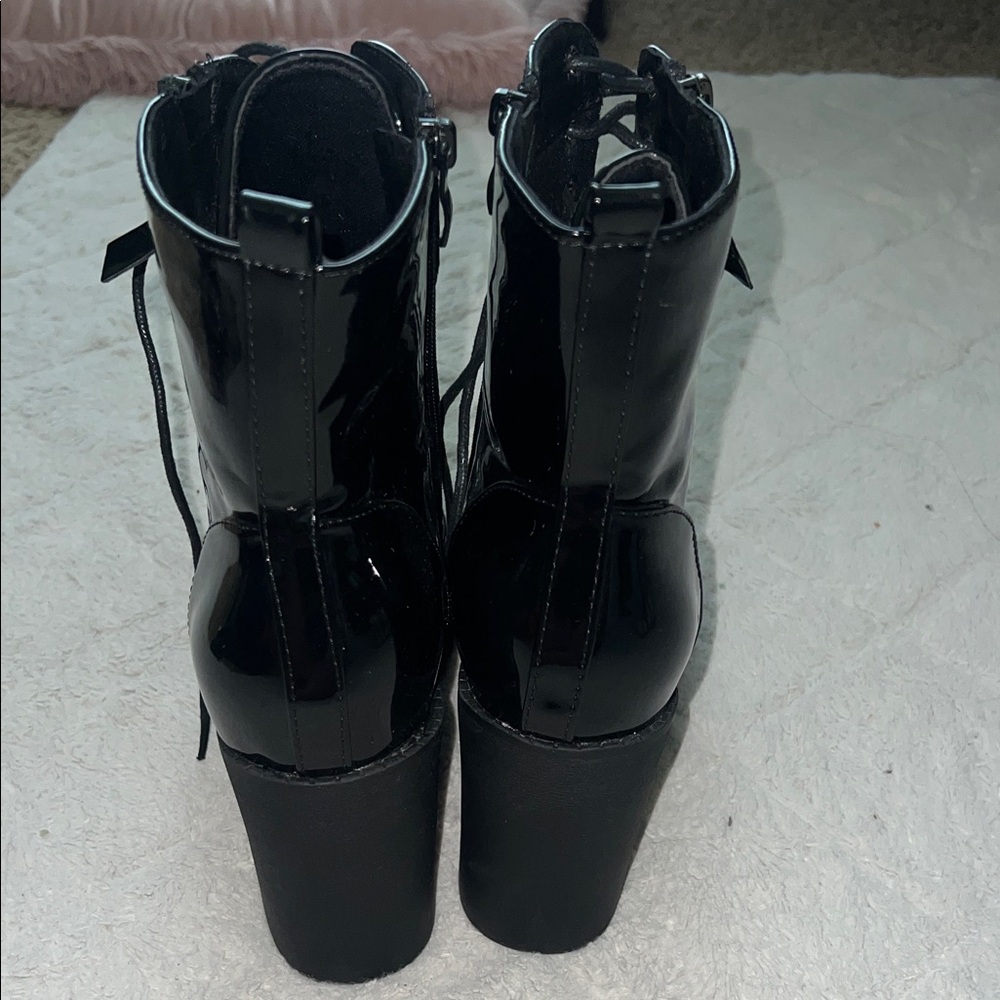 Black Patent Leather Lace-Up Boots - Picture 4 of 7